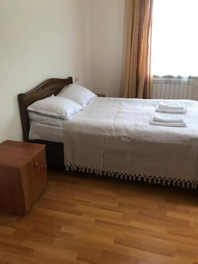 Guest House Gogia Zhabeshi Buitenkant foto