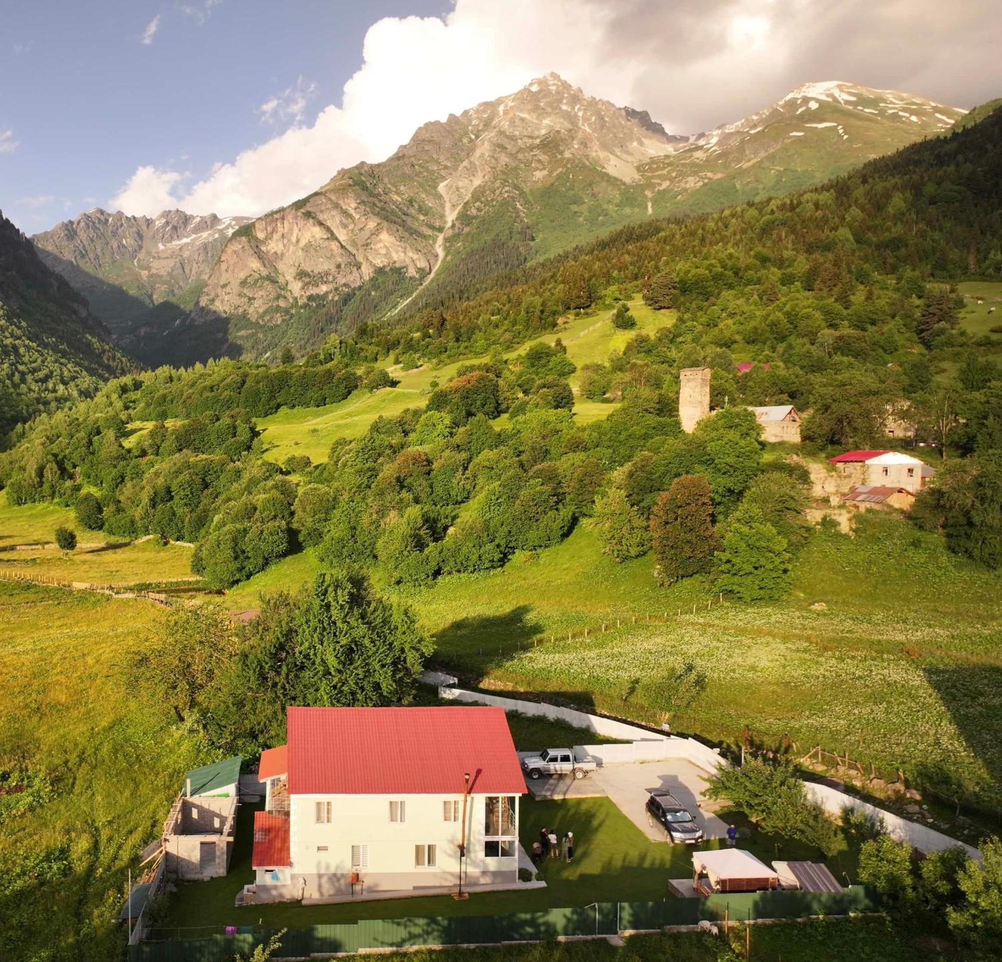 Guest House Gogia Zhabeshi Buitenkant foto