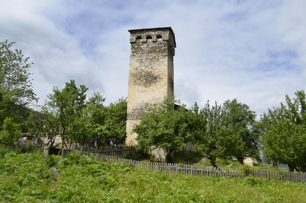 Guest House Gogia Zhabeshi Buitenkant foto